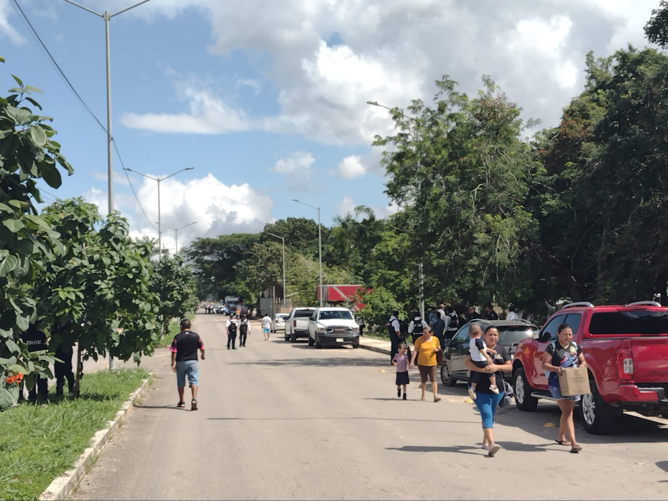 Autoridades bloquearon entradas a la carretera Puerta al Mar