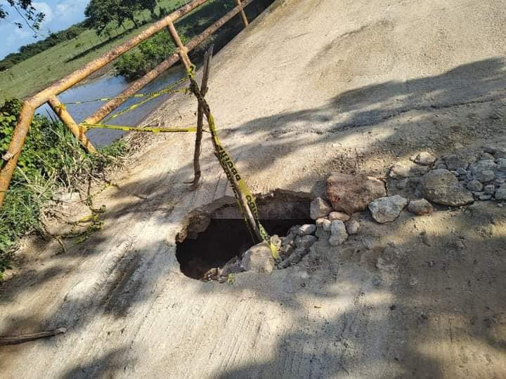 Durante la noche el peligro aumenta, ya que no son visibles los baches