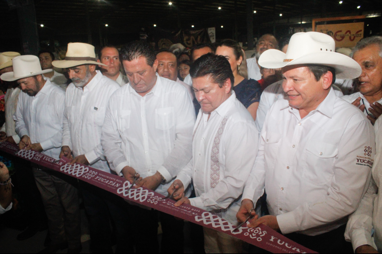 Joaquín Díaz Mena invita a familias y turistas a celebrar el 50 aniversario de la Feria Xmatkuil Yucatán