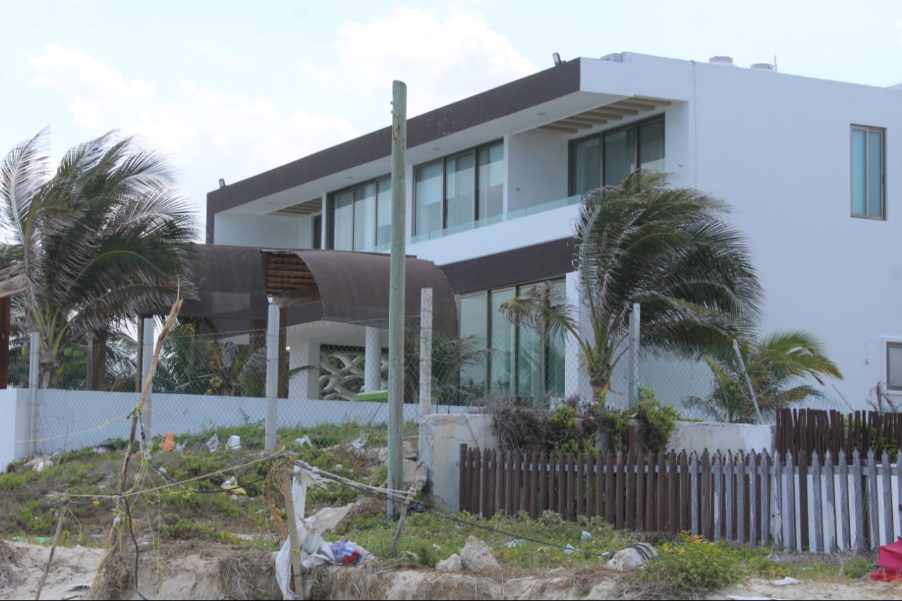 Veladores de casas de playa señalan la necesidad de que se incremente la vigilancia policiaca