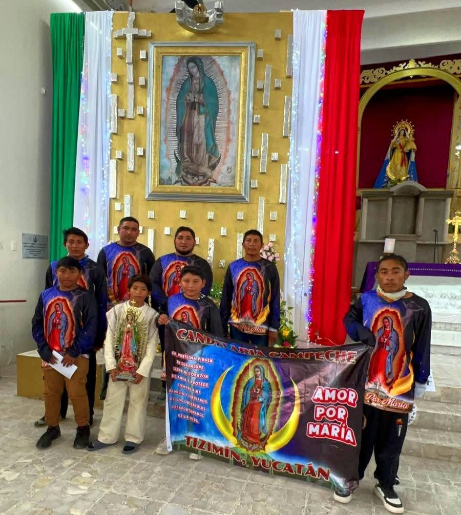  Jóvenes campechanos, los más fieles guadalupanos   