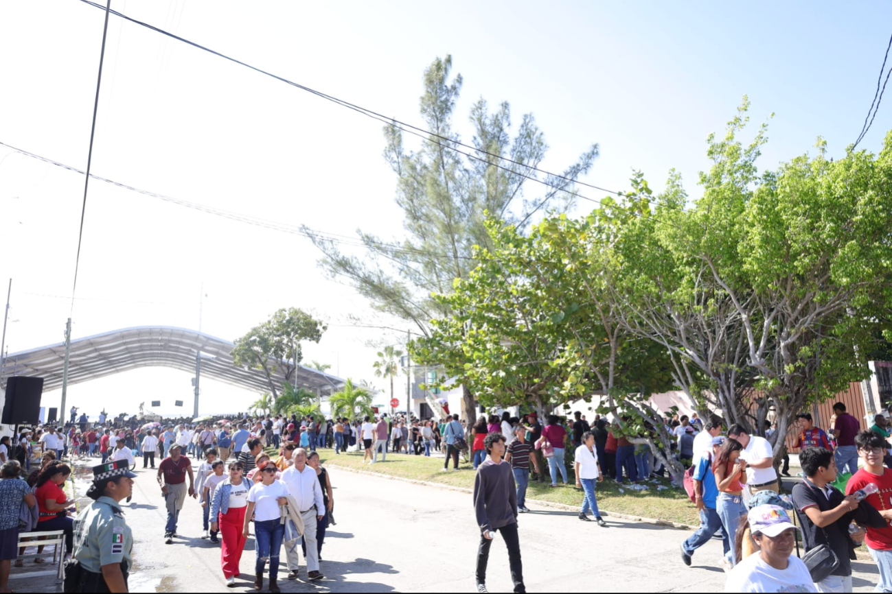 El evento del  aniversario del tren fue realizado en el malecón de Chetumal