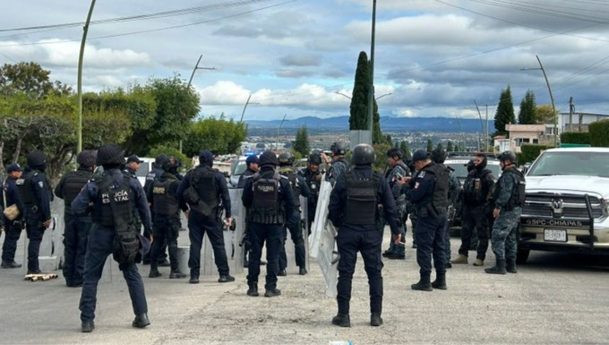 Detienen en Chiapas a 92 policías municipales y 30 integrantes de grupos sociales por presuntos nexos criminales