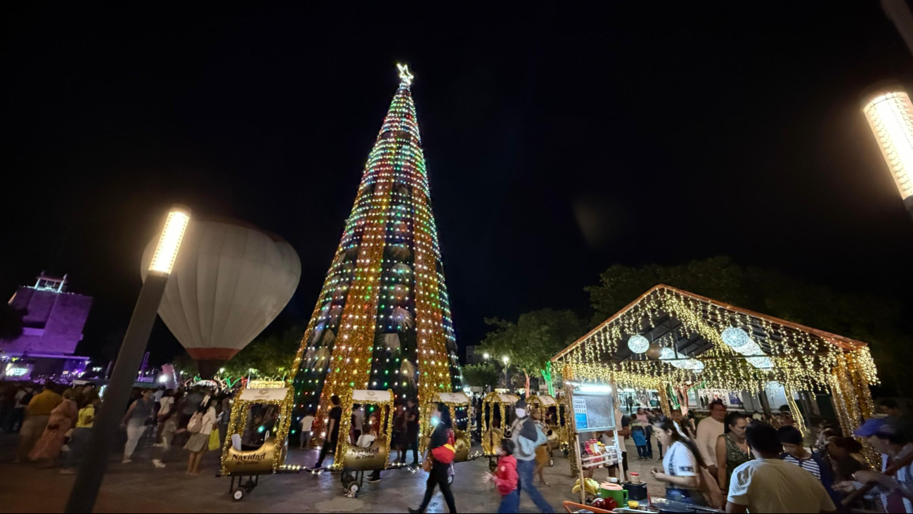 Conoce los Árboles de Navidad de los 13 municipios de Campeche; ¿cuál te gustó más?