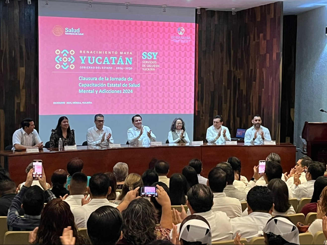 Clausura Gobernador de Yucatán Jornadas Estatales de Salud Mental y Adicciones