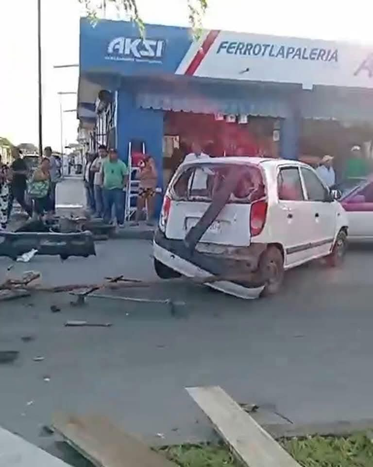 Automovilista causa accidente en Chetumal y se da a la fuga