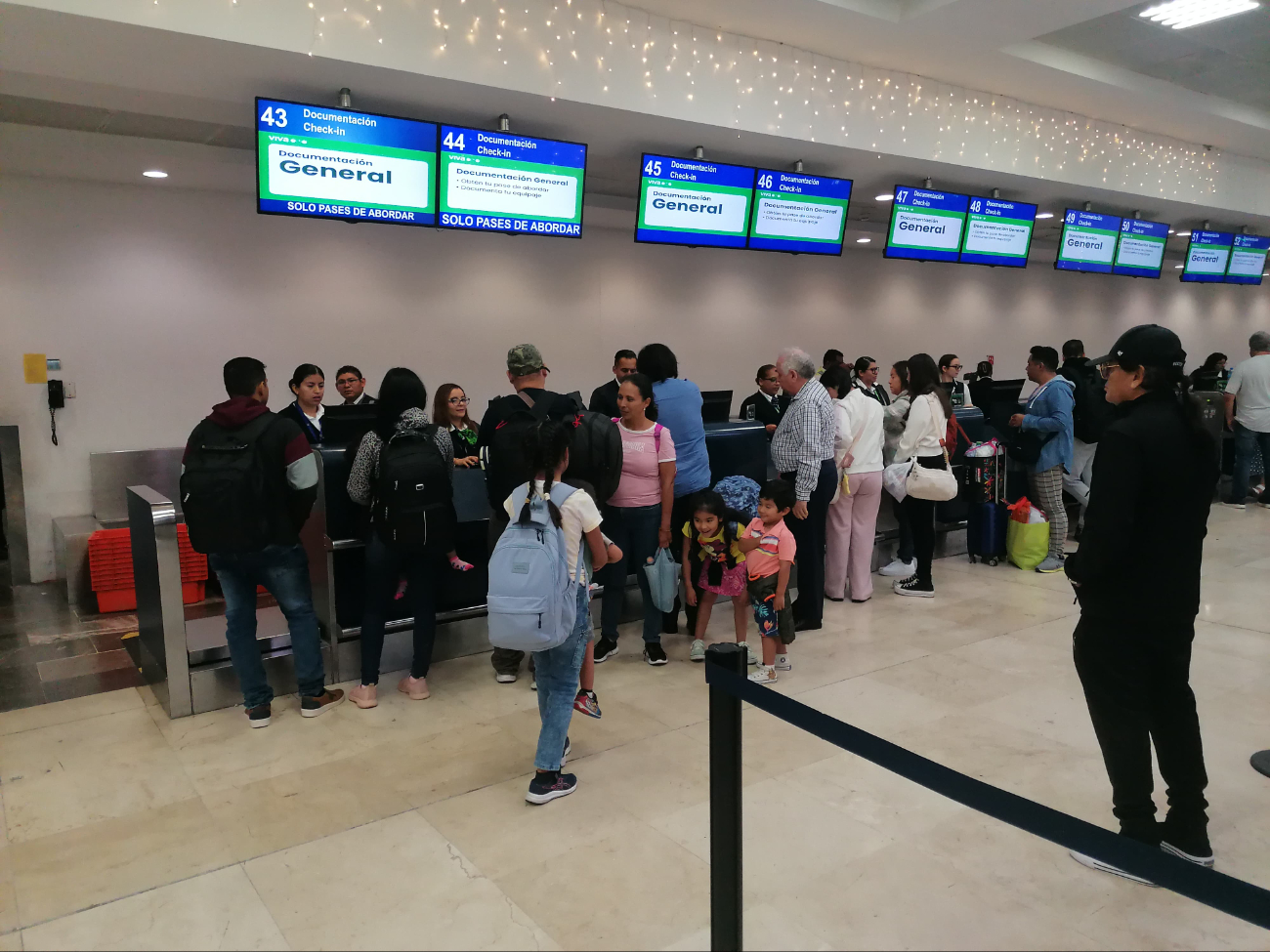 Los martes son los días con menos operaciones, ya que algunas aerolíneas no laboran