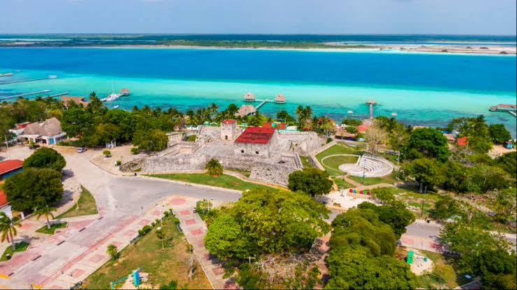 Se espera que en 2025 haya un incremento en turismo en Bacalar en 2025.