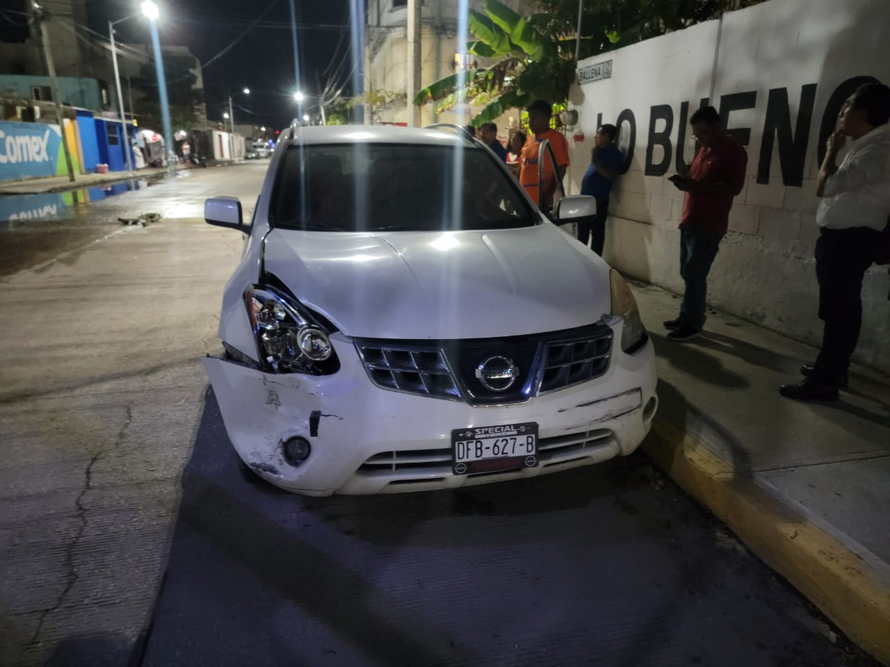 Una conductora en Campeche provocó un accidente múltiple.