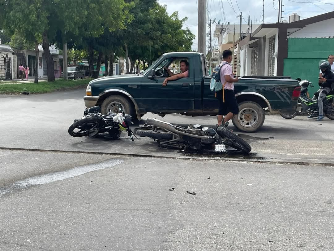 Chetumal vio a motoclistas siendo accidentados.