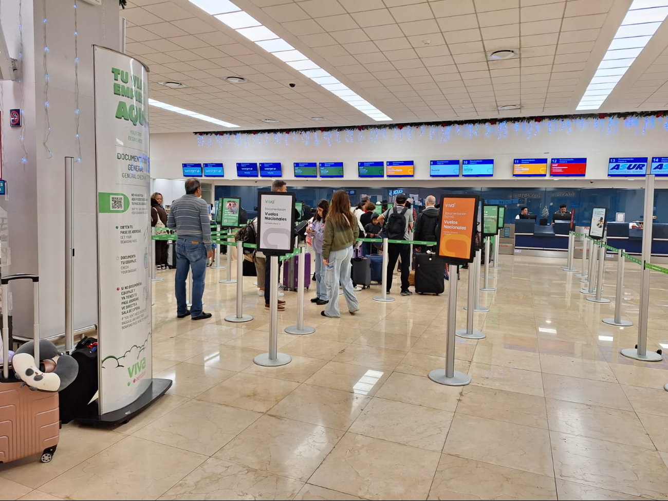 Hay buena movilidad de pasajeros este miércoles en el aeropuerto de Mérida