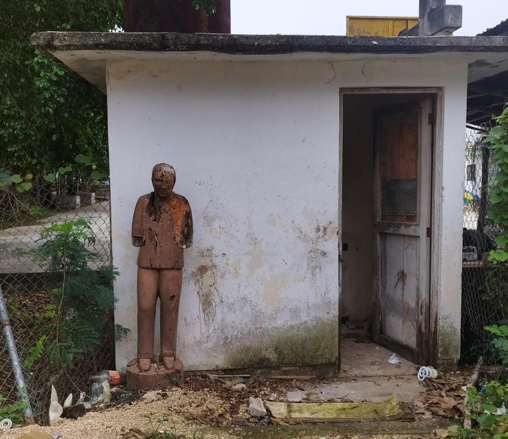 La estatua fue colocada en la colonia Vicente Guerrero por primera vez en 1988