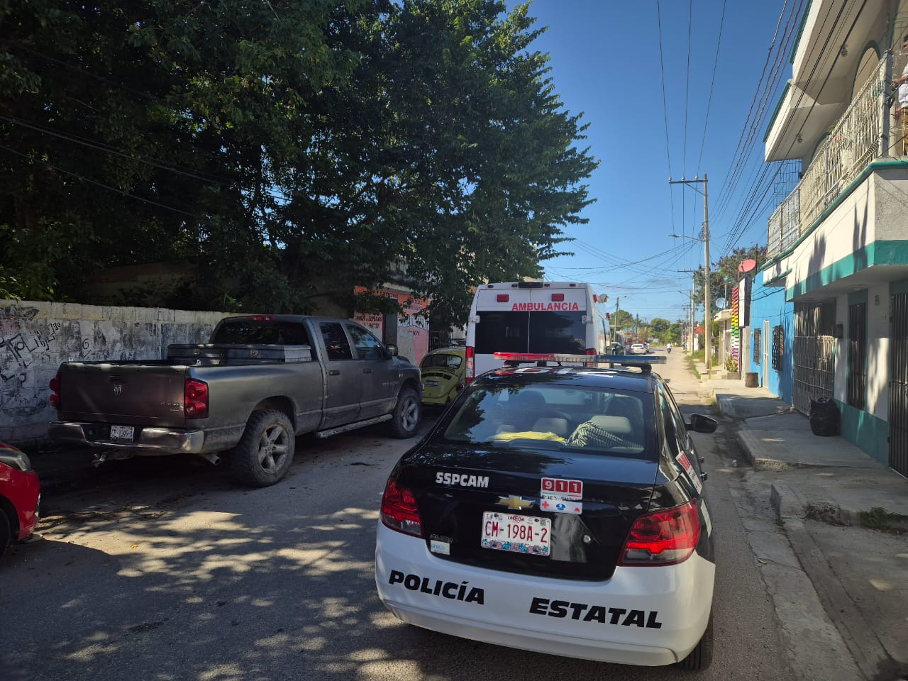 La persona, en estado casi moribundo, fue encontrada rodeada de basura y con mal olor.