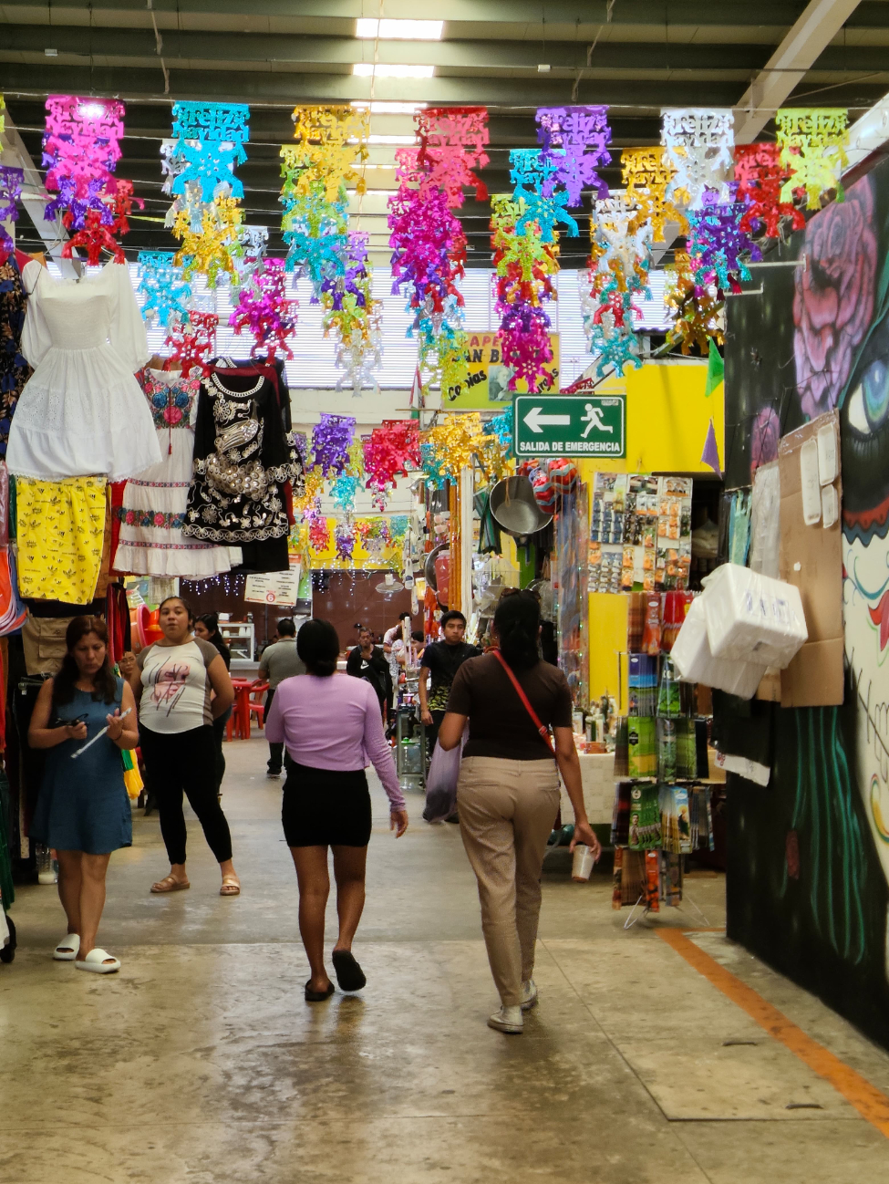 Hizo un llamado a diversificar la economía de Carmen hacia actividades como la pesca y el turismo