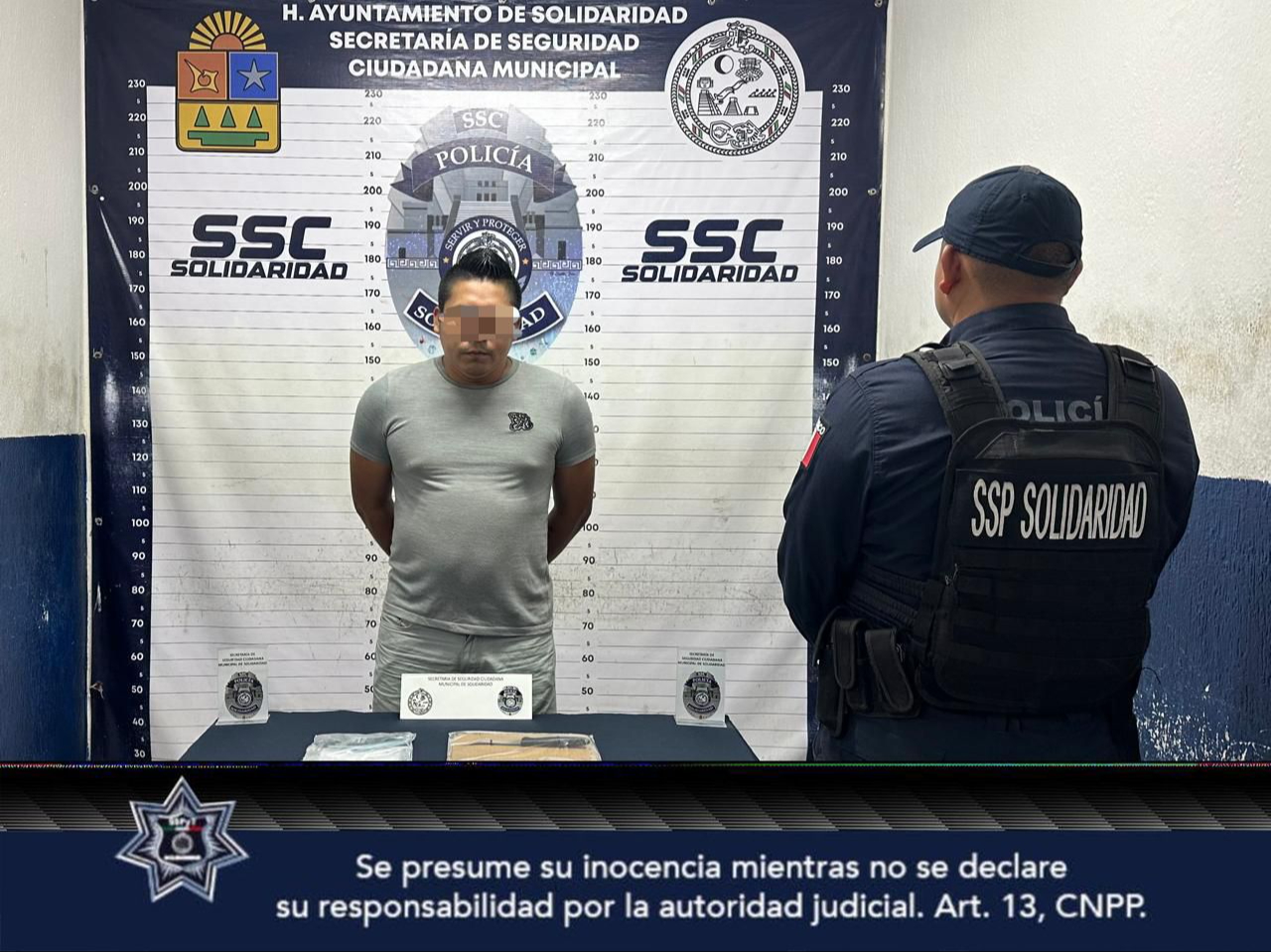 Detienen a tabasqueño por agresión con cuchillo a su pareja en Playa del Carmen.