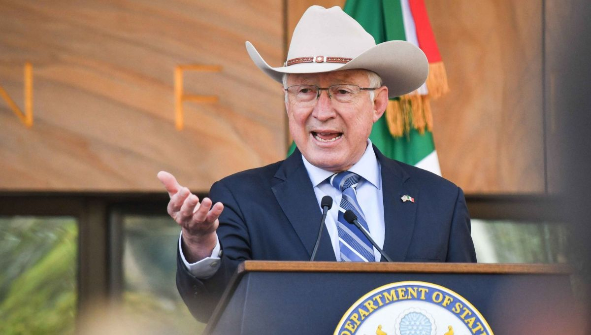 Ken Salazar propone priorizar el control migratorio en el sur de México para 2025