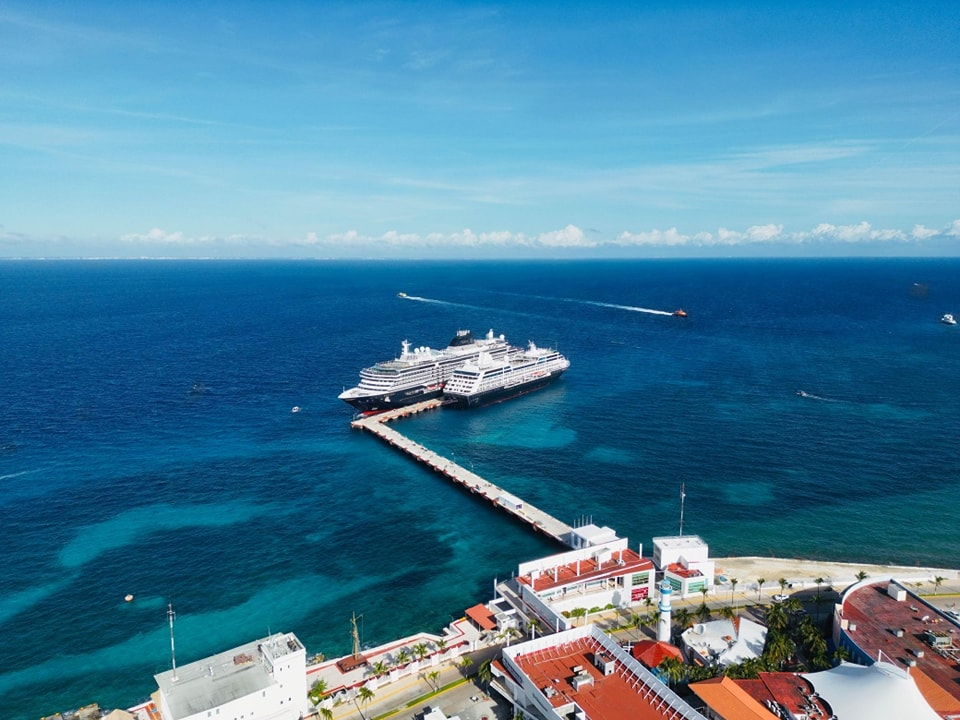 Cozumel espera la llegada  de más de 100 mil turistas en la primera semana de 2025