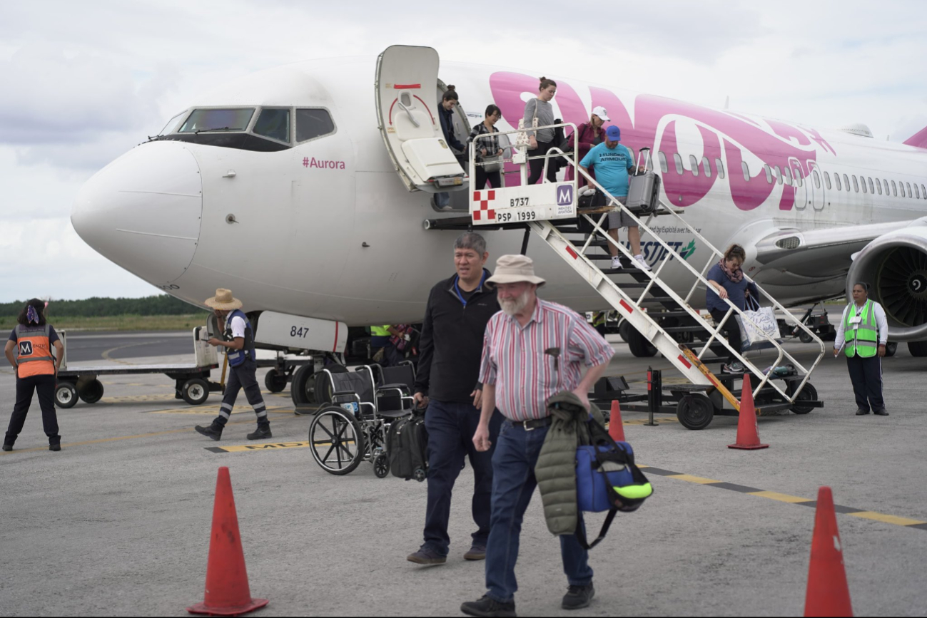 1,800 personas arribaron a Cozumel este sábado.