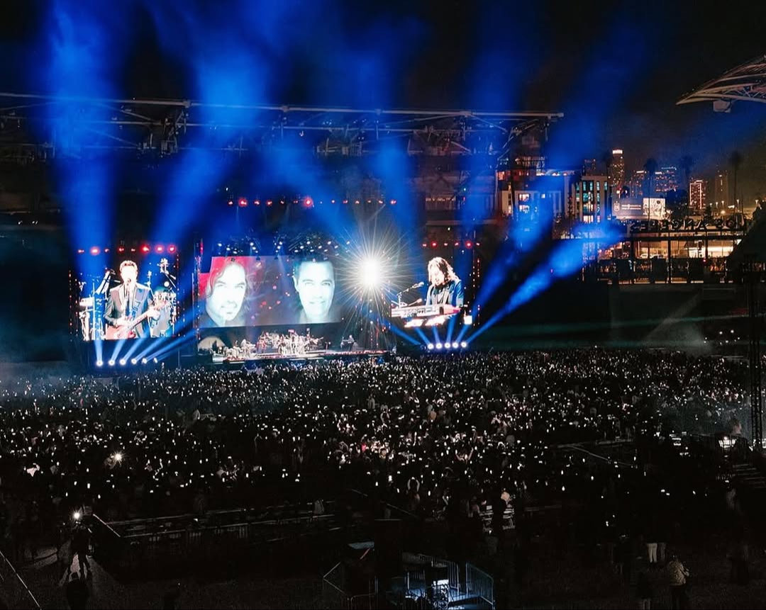 El mensaje de despedida en el GNP estadio