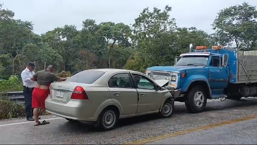 La policía local y la Guardia Nacional acudieron al lugar