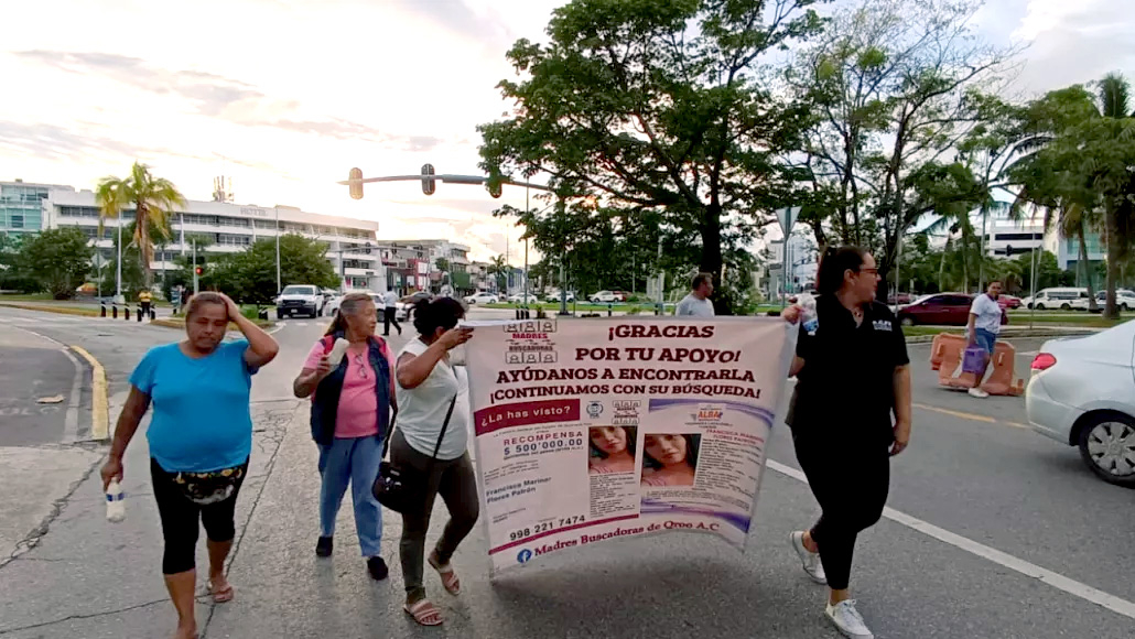 Se organizaron marchas, plantones y bloqueos en la zona hotelera para presionar a las autoridades