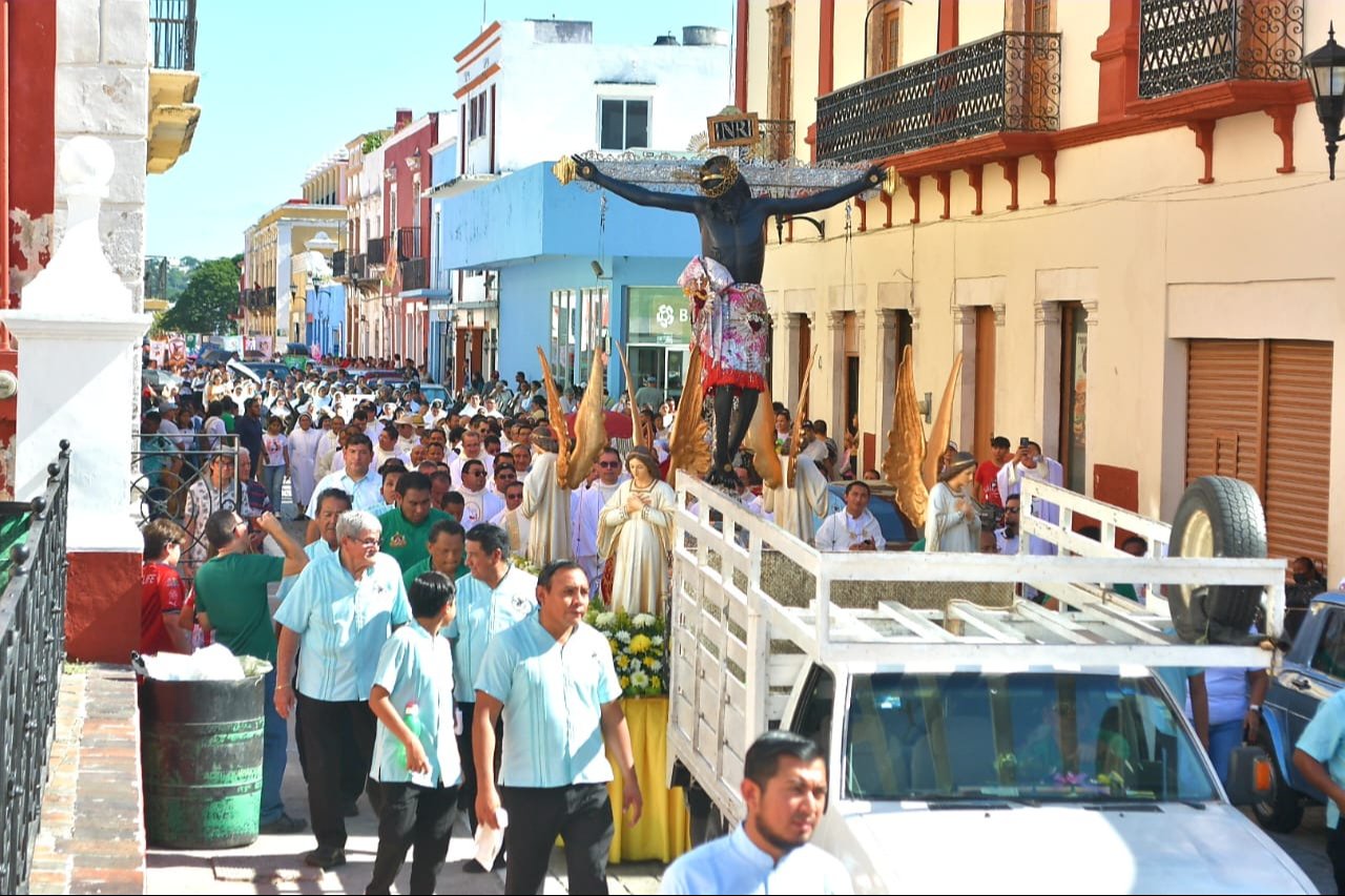 Con procesión inicia año jubilar en Campeche