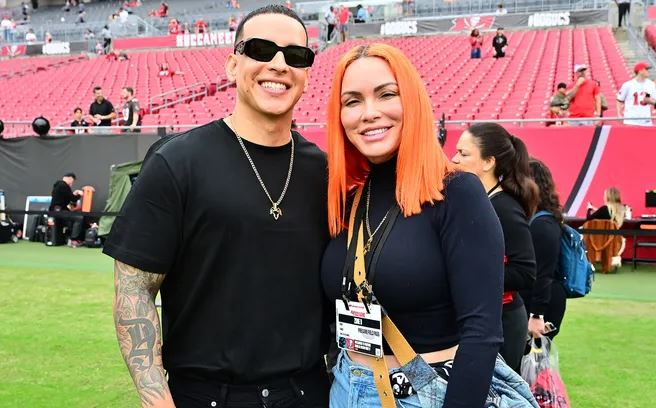 Daddy Yankee y Mireddys González