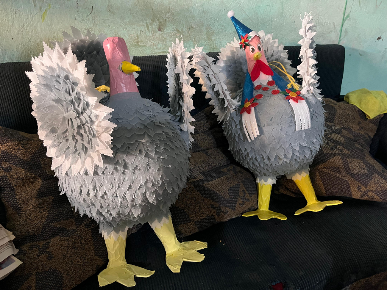 Las piñatas de pavo elaboradas por Doña Mechita, cuentan con detalles únicos que no lleva poco tiempo realizar