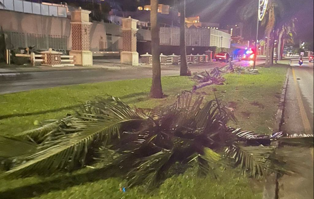 Un segundo accidente automovilístico se registró en la zona hotelera cerca del restaurante Lorenzillos