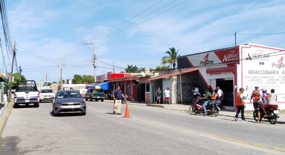 Realizan operativo vehicular en Sabancuy