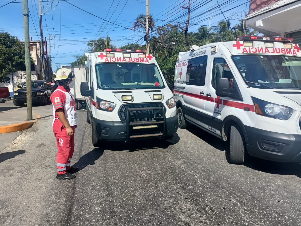 Se solicitó otra ambulancia para transbordar al paciente y continuar su traslado al hospital