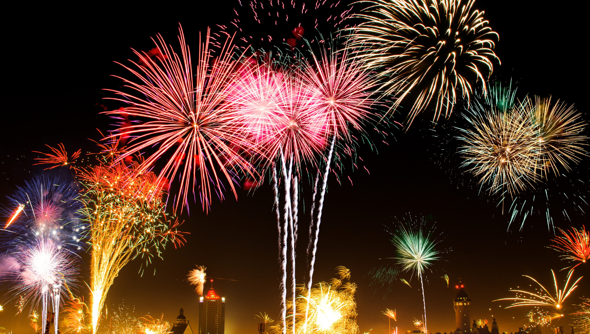 Kiribati celebra con alegría y fuegos artificiales