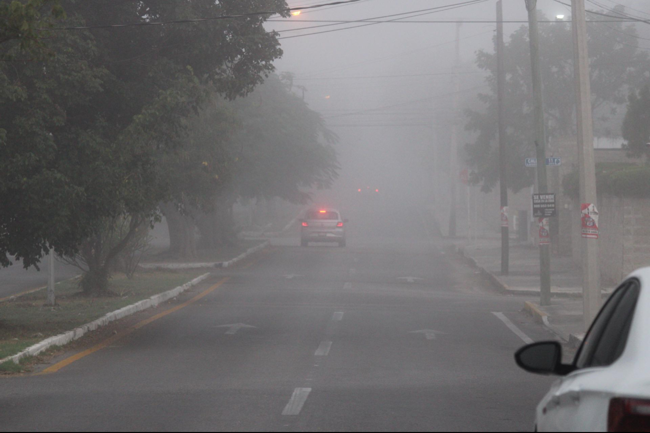 La niebla se presentó al amanecer de este lunes en Yucatán