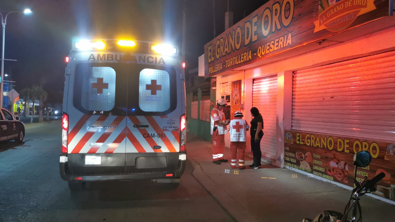 La Cruz Roja y autoridades municipales acudieron a un domicilio en la Colonia Salitral por una lesión de arma blanca