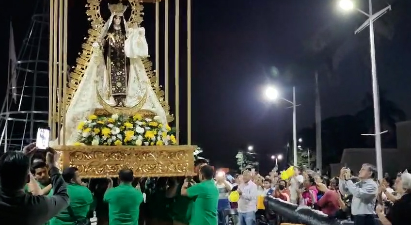 El evento fue presidido por Pedro Sergio de Jesús Mena Díaz, obispo auxiliar de la Arquidiócesis de Yucatán