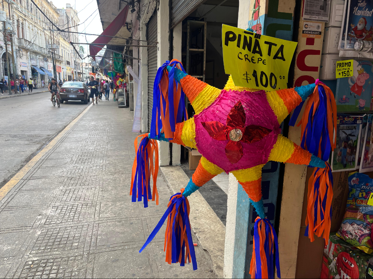 Yucatecos se preparan para las posadas ¿Cuánto cuestan las piñatas este año?  