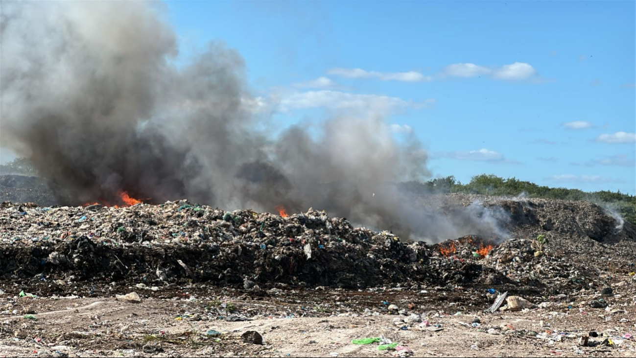 Ya son tres veces en 2024 que se incendia el depósito de desperdicios en Tizimín