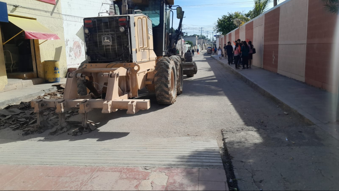 Suspenden clases presenciales en escuela de Dzitbalché, Campeche, por obras