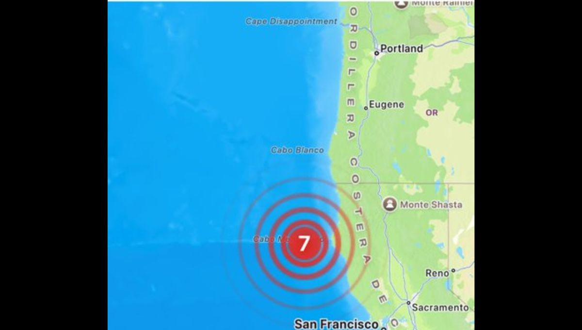 Inicialmente, el Servicio Geológico de Estados Unidos (USGS) reportó que el sismo tenía una magnitud de 6.6