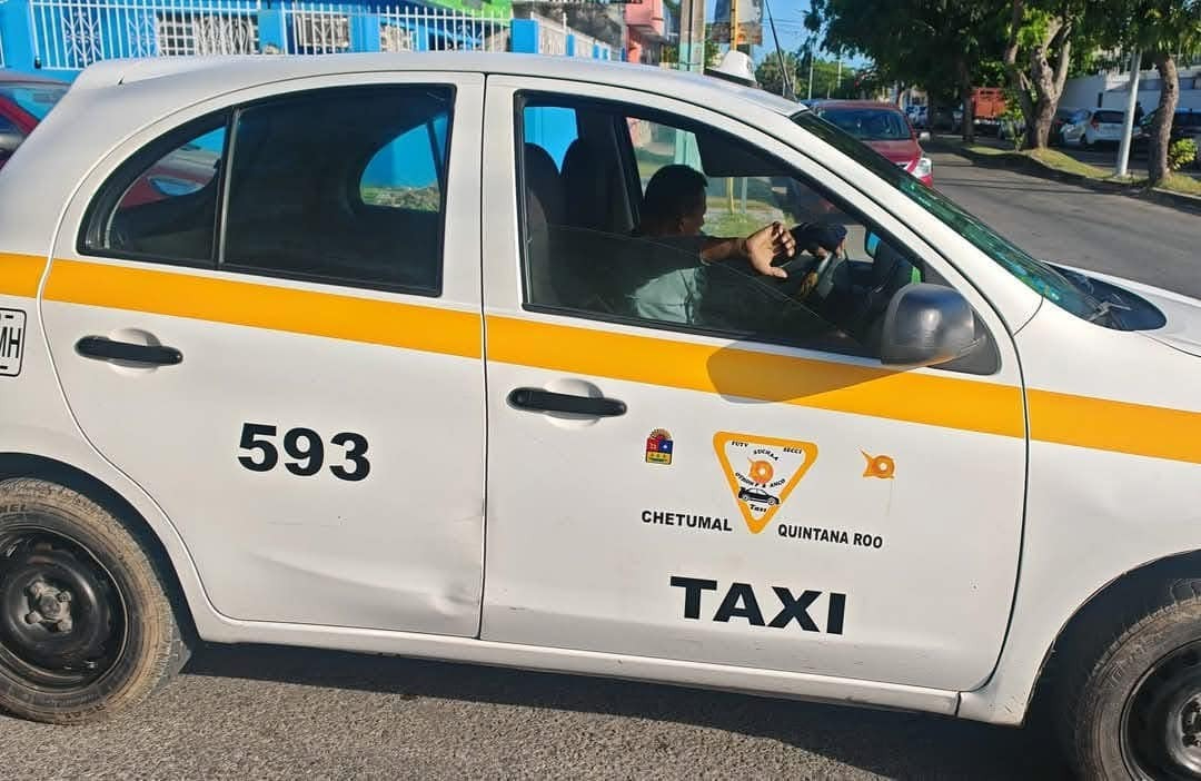 Exhiben pésima actitud de los taxistas chetumalenses