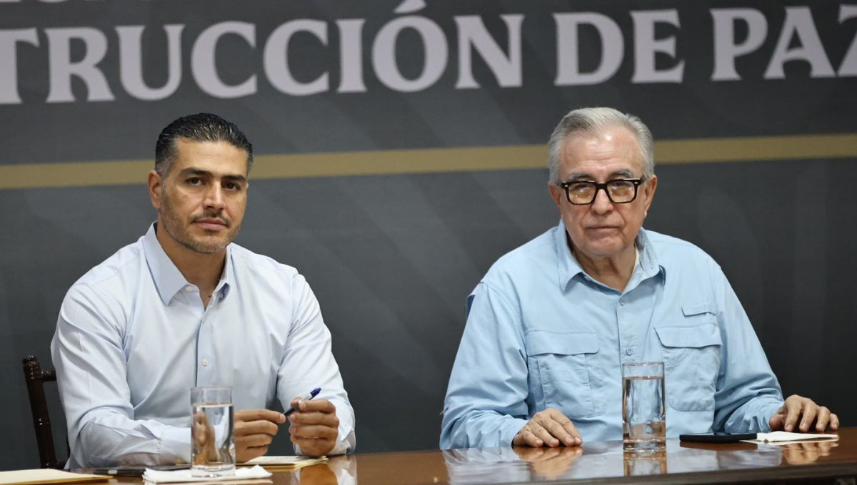 Omar García Harfuch, titular de la SSPC y Rubén Rocha Moya, gobernador de Sinaloa