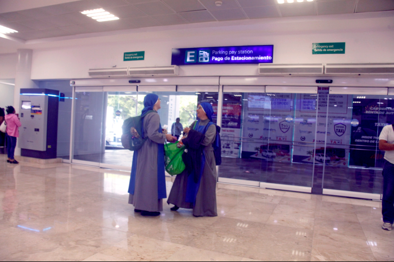 Monjas queretanas viajaron a Cancún para conocer el santuario María Desatadora de Nudos