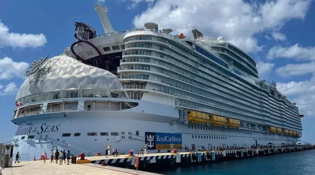 Aplazan seis meses la aplicación del nuevo impuesto a cruceristas de Cozumel