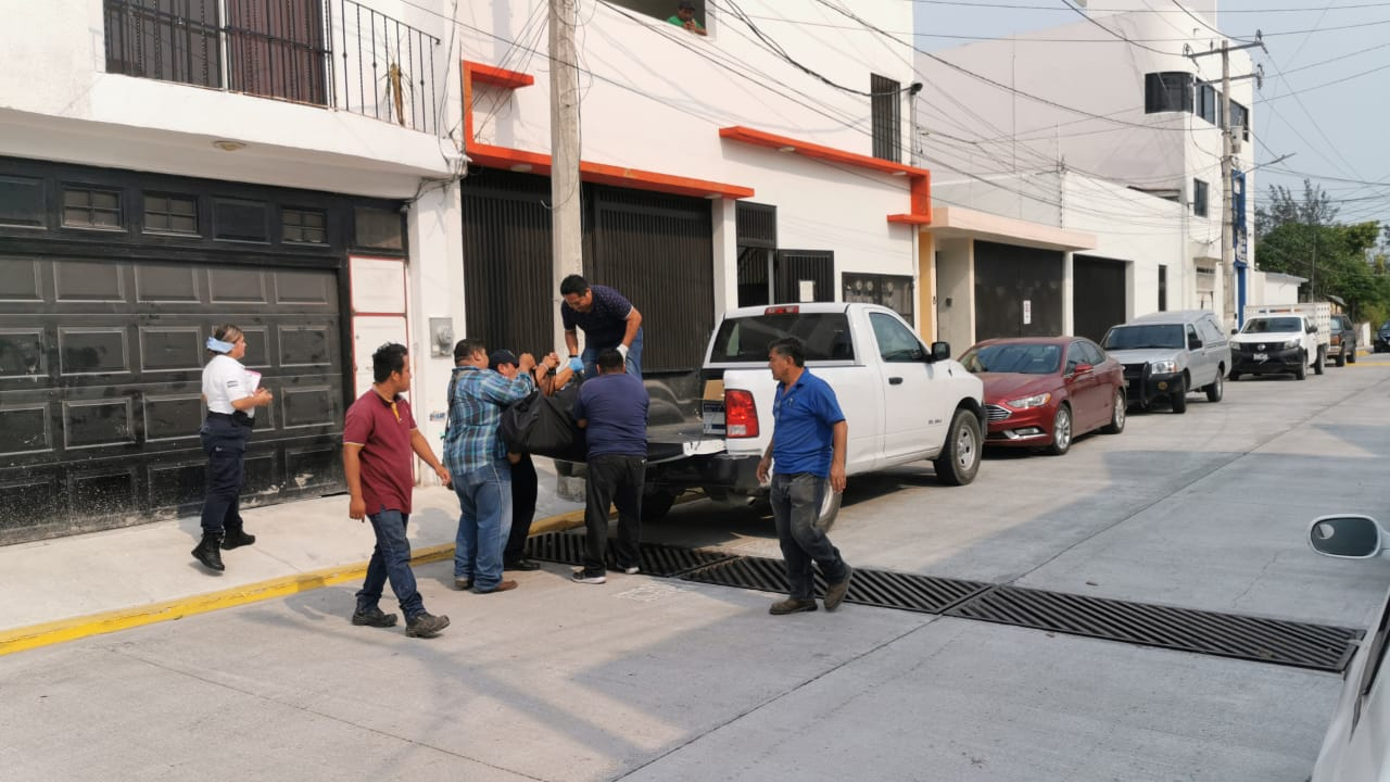 Hallan muerto a un hombre y con huellas de violencia en Ciudad del Carmen