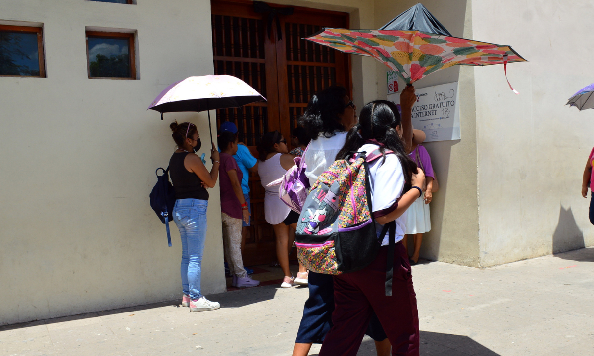 IMSS Campeche exhorta a usar protector solar para prevenir enfermedades de la piel    
