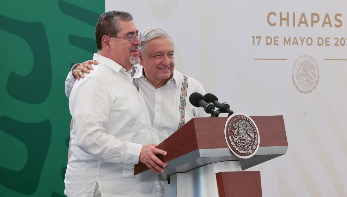 Andrés Manuel López Obrador y Bernardo Arévalo de León trabajarán para atender la movilidad humana de forma segura 