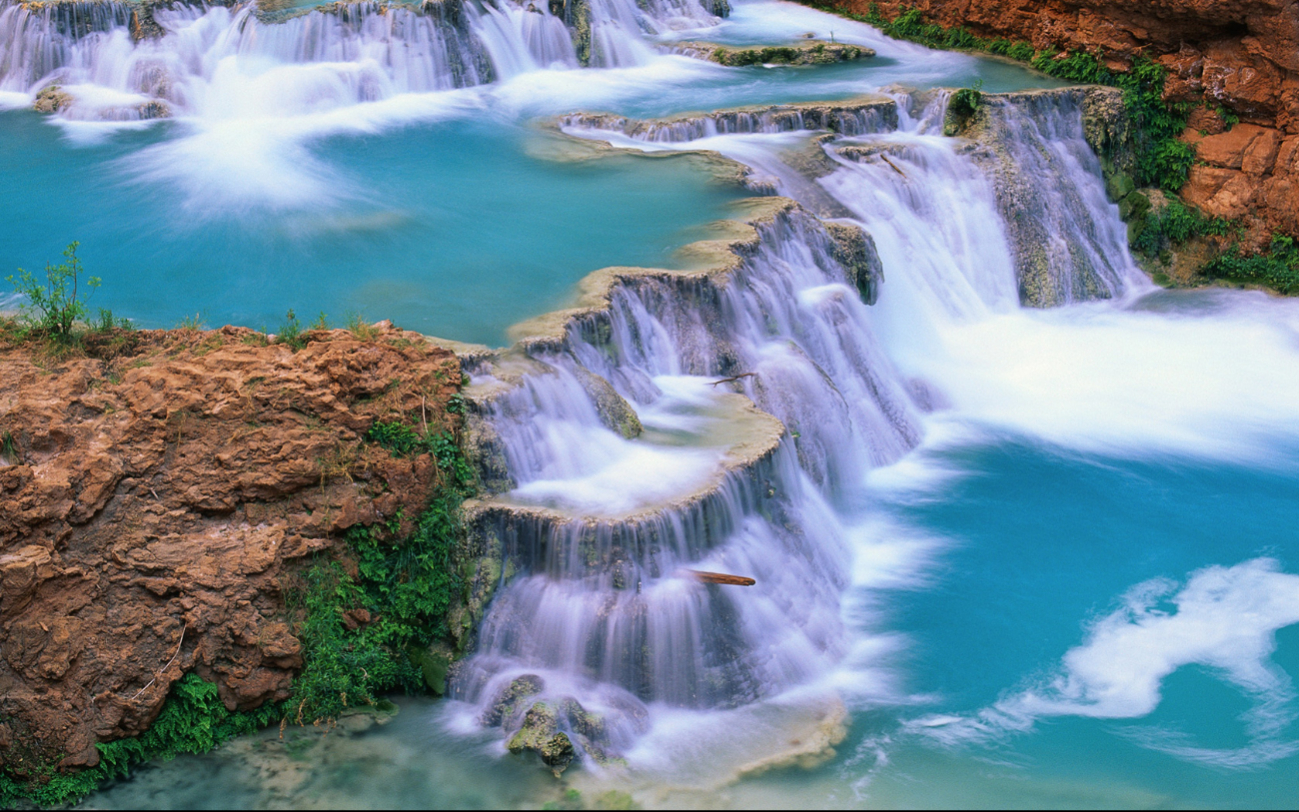 Las cascadas de agua azul son un referente natural de Chiapas