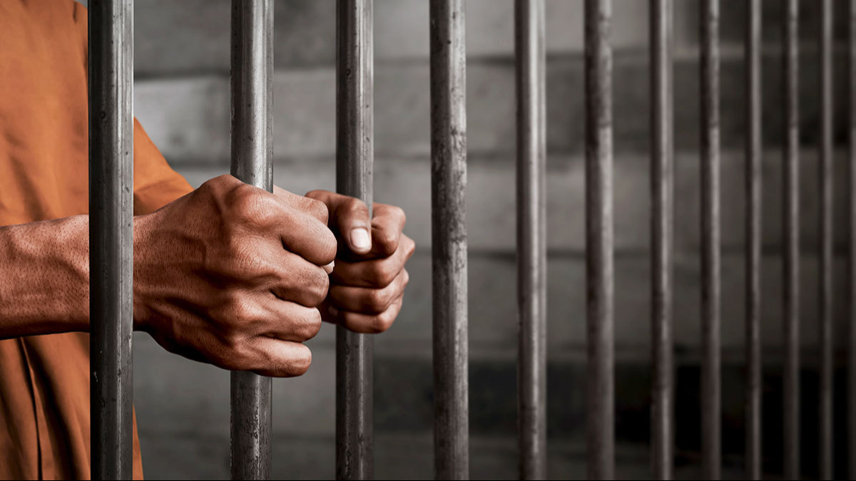 Hombre pasará 60 años en cárcel tras ser acusado de multihomicidio