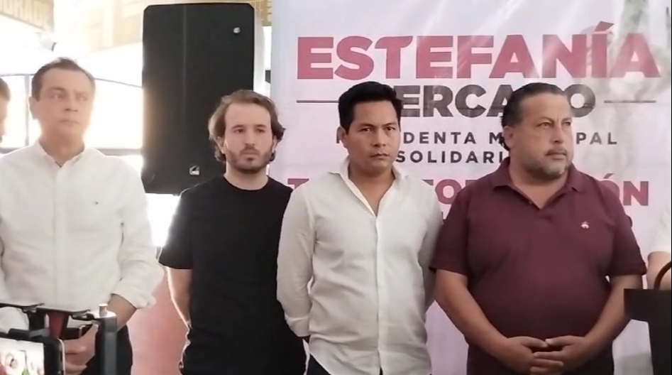 Parte del equipo de campaña de Estefanía Mercado