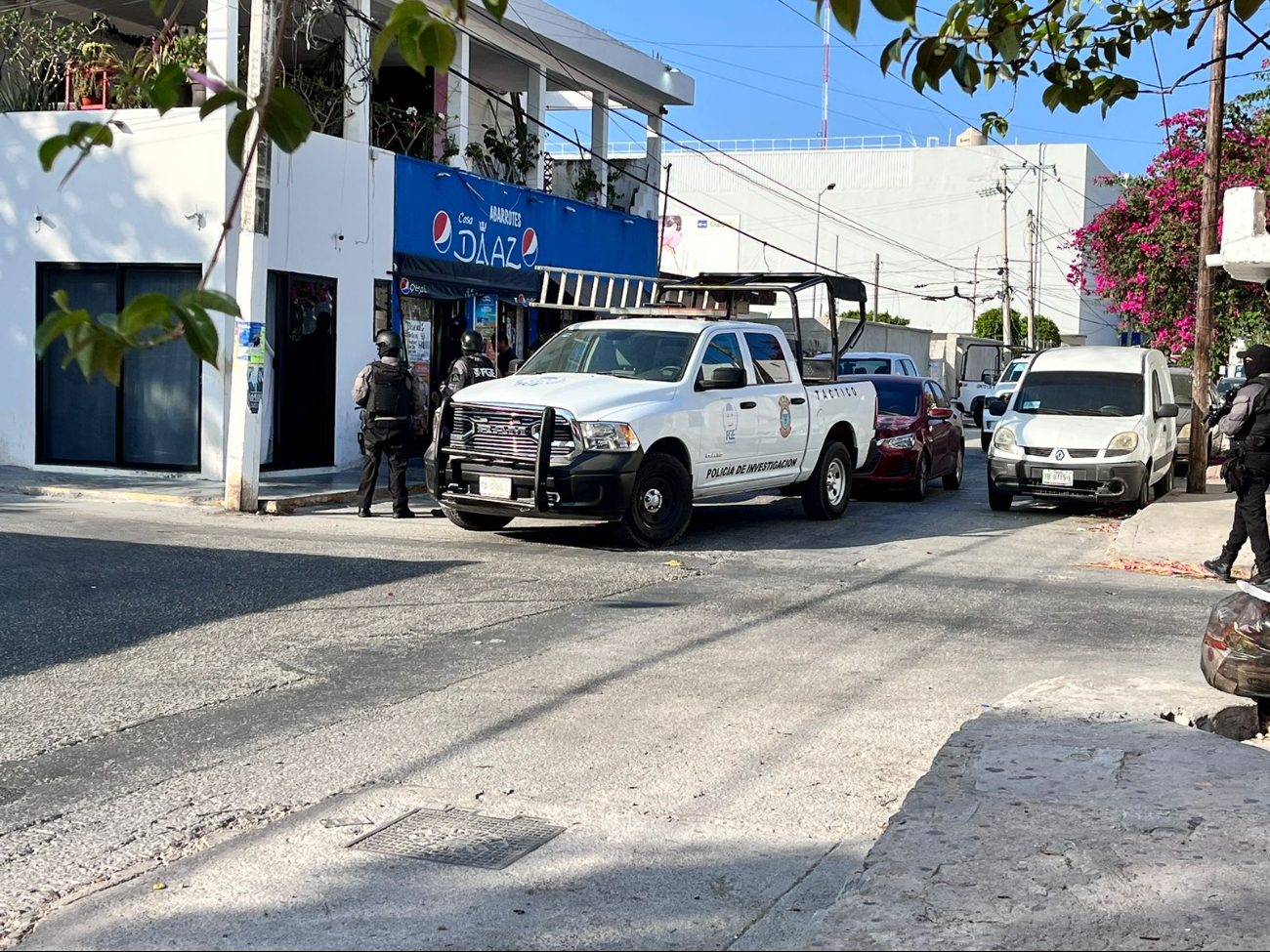 Cuatro mujeres permanecen en resguardo tras el cateo en Cancún